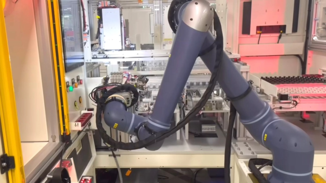 1752629162367019.png 0370b48c303329a37fe0b563b829aa03.png